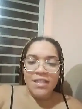 Esquetadinhas online show from June 12, 2026, 11:46 pm
