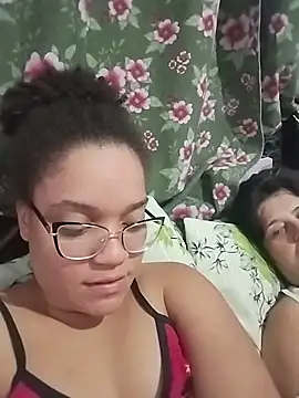 Esquetadinhas online show from June 30, 2026, 1:38 am