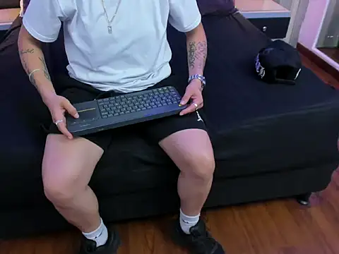 Pixelriott online show from July 2, 2026, 8:26 pm