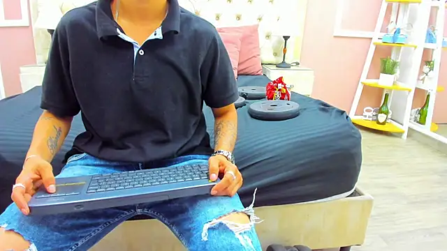 Pixelriott online show from July 14, 2026, 5:30 pm