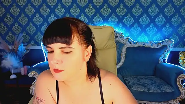 KatrinMilly online show from July 31, 2026, 12:59 pm