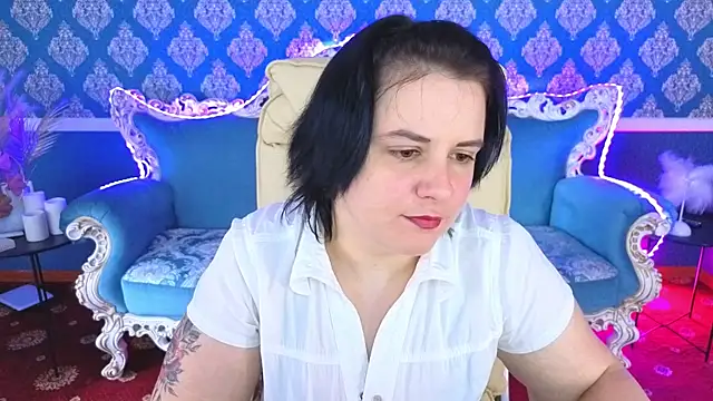 KatrinMilly online show from June 15, 2026, 12:38 pm