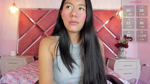 Snapshot of Carla_Alvez chatting on July 16, 2026, 1:52 pm Carla Alvez online show from July 16, 2026, 1:52 pm