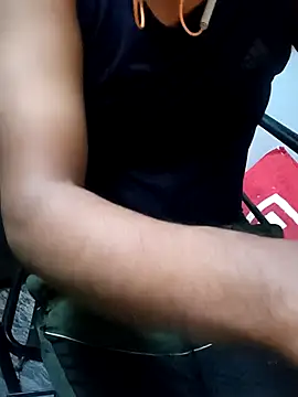 Lawrencedlkk007 online show from February 11, 2026, 5:46 pm