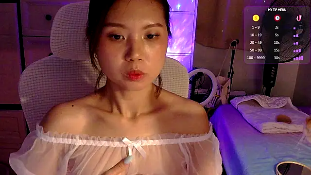 urgrl portia online show from July 10, 2026, 10:48 am