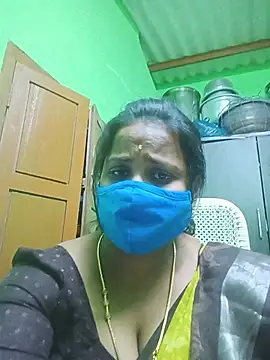 Snapshot of Tamil_Aathira_sri chatting on July 16, 2026, 5:32 pm Tamil Aathira sri online show from July 16, 2026, 5:32 pm