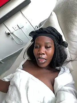 Sweet-Sandrah online show from June 12, 2026, 2:26 pm