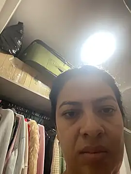 kimmy kaller online show from July 27, 2026, 10:22 am