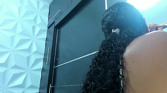 Daniela Spencerr online show from July 25, 2026, 11:16 am