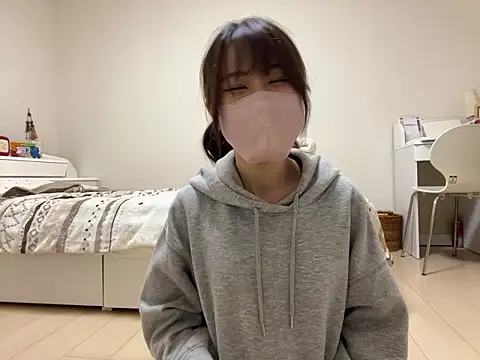 Sakura Mochi38 online show from June 25, 2026, 12:54 pm