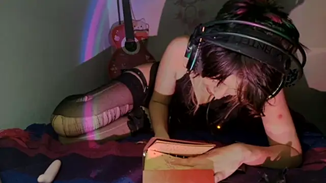 kittenpasive30 online show from August 2, 2026, 4:22 am