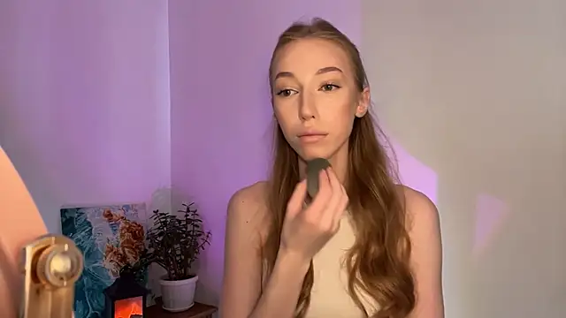 TraceyHowey online show from June 11, 2026, 9:17 am