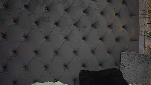 BiankaViper online show from July 4, 2026, 8:24 pm