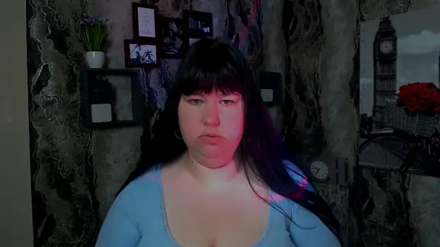 BabyTaera7 online show from June 18, 2026, 6:23 am
