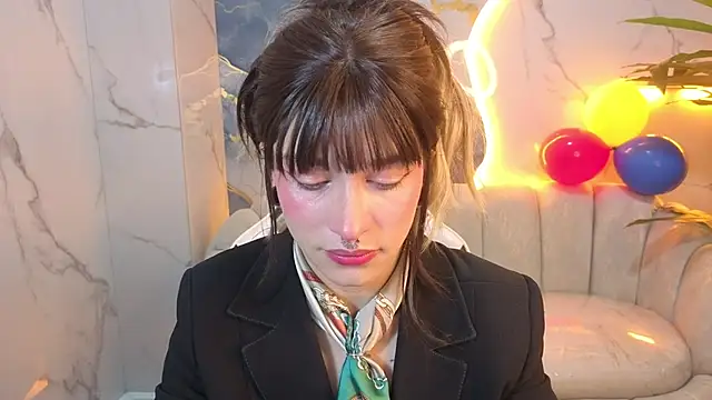 Lily Tx online show from July 7, 2026, 12:42 pm