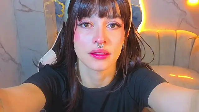 Lily Tx online show from June 23, 2026, 12:36 pm