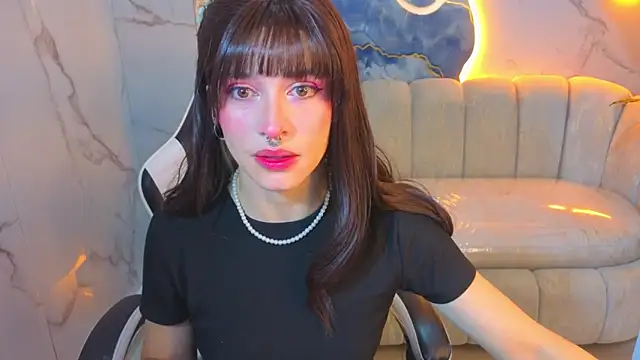 Lily Tx online show from June 20, 2026, 12:43 pm
