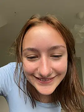Violet Velvet online show from July 2, 2026, 2:56 pm