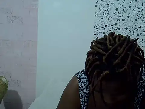 Snapshot of xxbutty777 chatting on June 19, 2026, 9:09 pm xxbutty777 online show from June 19, 2026, 9:09 pm
