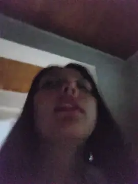 Snapshot of Bella_Karoline chatting on July 29, 2026, 12:43 am Bella Karoline online show from July 29, 2026, 12:43 am
