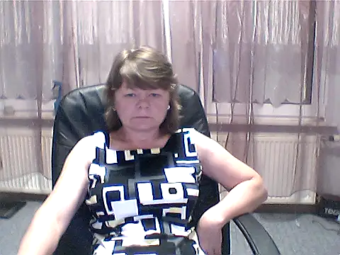 MoonLady40 online show from June 23, 2026, 8:23 am