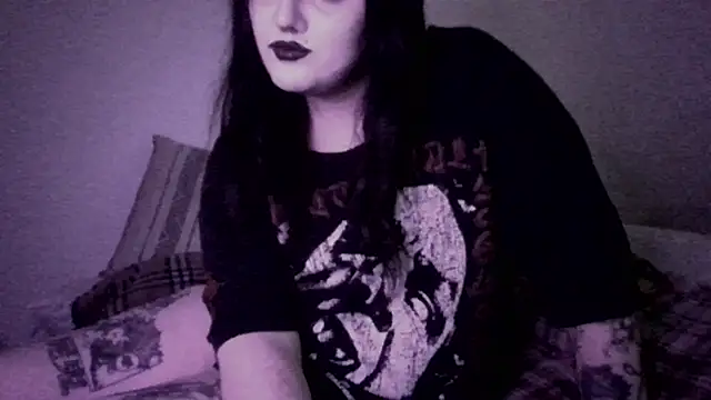 sundaygoth online show from August 7, 2026, 5:41 pm