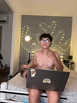 Thevixenx online show from July 14, 2026, 3:11 am