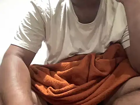 bobgot17cm online show from June 20, 2026, 11:43 pm