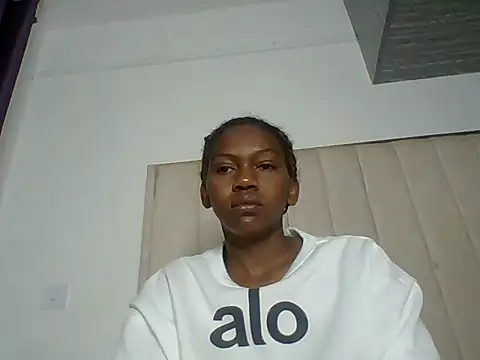 sexy aurora444 online show from June 19, 2026, 2:39 am
