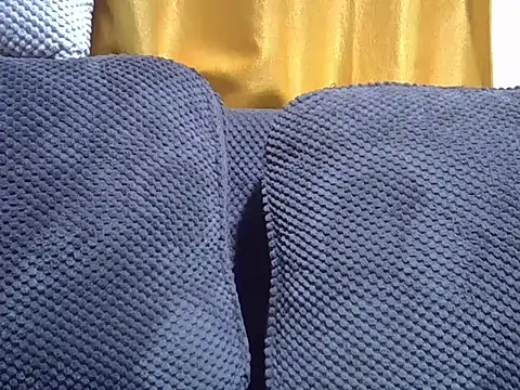 Snapshot of Angelsweee chatting on July 9, 2026, 9:58 pm Angelsweee online show from July 9, 2026, 9:58 pm