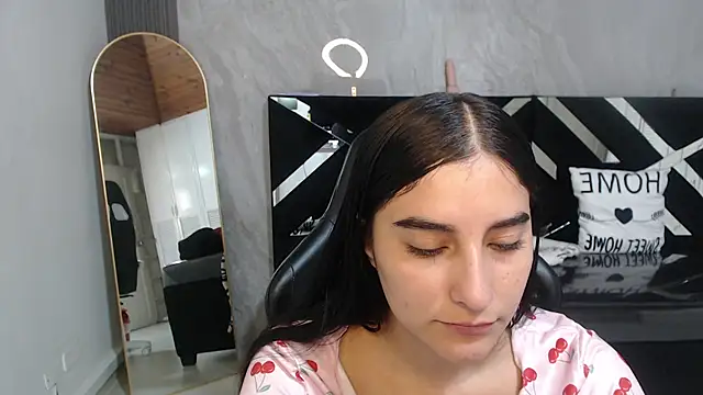 nyx kitty a online show from July 10, 2026, 1:44 pm