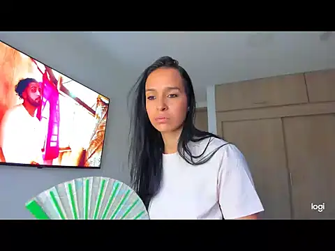 franshesca 000 online show from August 4, 2026, 10:58 pm