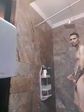 Xxxruben123 online show from June 20, 2026, 7:52 pm