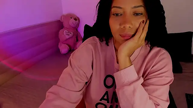 Snapshot of NicolePasqualott chatting on November 17, 2025, 8:24 pm NicolePasqualott online show from November 17, 2025, 8:24 pm