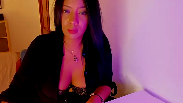 Snapshot of NicolePasqualott chatting on September 19, 2025, 8:35 pm NicolePasqualott online show from September 19, 2025, 8:35 pm