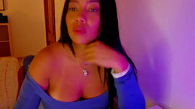 Snapshot of NicolePasqualott chatting on September 13, 2025, 8:20 pm NicolePasqualott online show from September 13, 2025, 8:20 pm