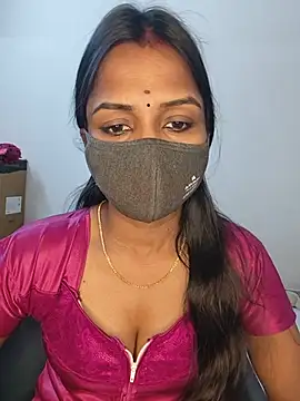 YALINITWO7 TAMIL online show from June 26, 2026, 4:24 pm