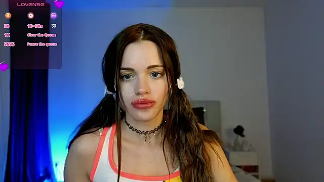 Little cuti1e online show from July 29, 2026, 9:41 am