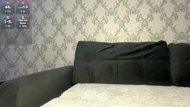 SweetEmber  online show from July 29, 2026, 1:16 am