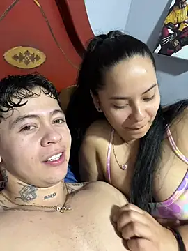 Snapshot of ColombianSexyCouple_ chatting on June 24, 2026, 7:51 am ColombianSexyCouple online show from June 24, 2026, 7:51 am