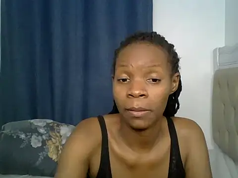 Snapshot of exoticglow chatting on July 28, 2026, 8:52 pm exoticglow online show from July 28, 2026, 8:52 pm