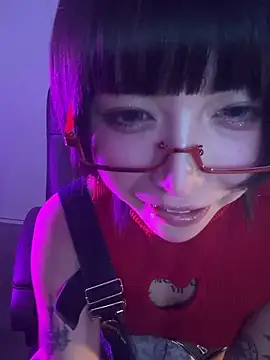 MissMelty online show from June 20, 2026, 1:49 pm