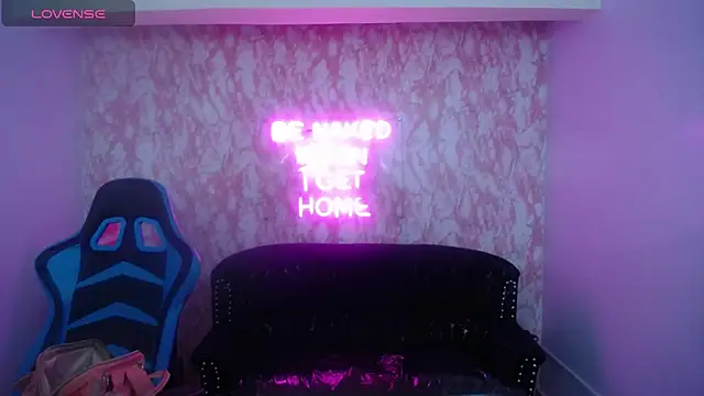 Snapshot of KiaraStar_ch chatting on July 9, 2026, 1:28 am KiaraStar ch online show from July 9, 2026, 1:28 am