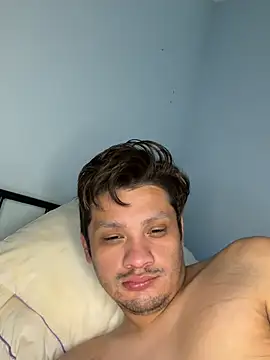 Ozzdee online show from June 17, 2026, 3:17 am
