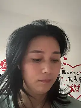 Snapshot of suyabb chatting on June 25, 2026, 10:59 pm suyabb online show from June 25, 2026, 10:59 pm