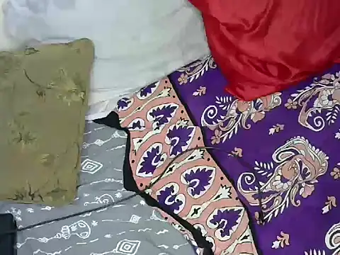 brownfinegirl22 online show from July 6, 2026, 3:03 pm