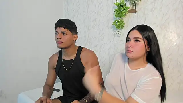 couple hardroom69 online show from June 19, 2026, 8:14 pm