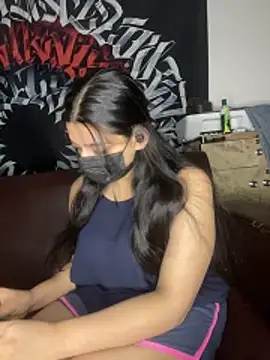 Perrfect Duo online show from June 18, 2026, 7:08 pm