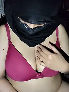 chubby shori online show from June 18, 2026, 8:14 pm