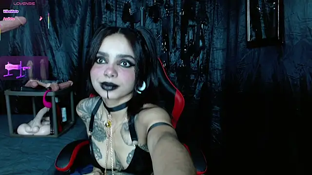 Electra Darkkk online show from August 3, 2026, 5:19 pm